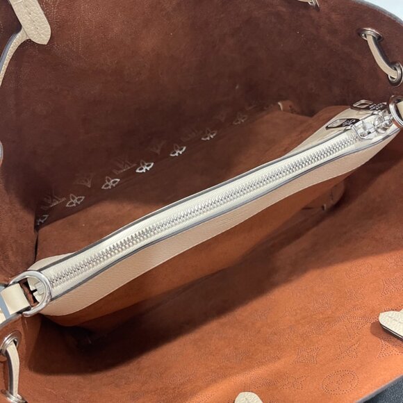 Louis Vuitton Monogram Mahina Bella Tote (JB1294) - Picture 11 of 14